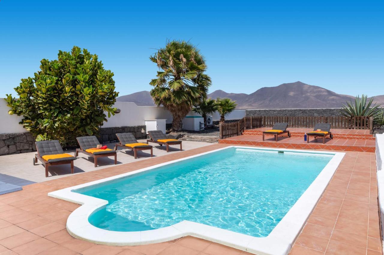 Villa Chinamar By Villa Plus Playa Blanca  Zewnętrze zdjęcie